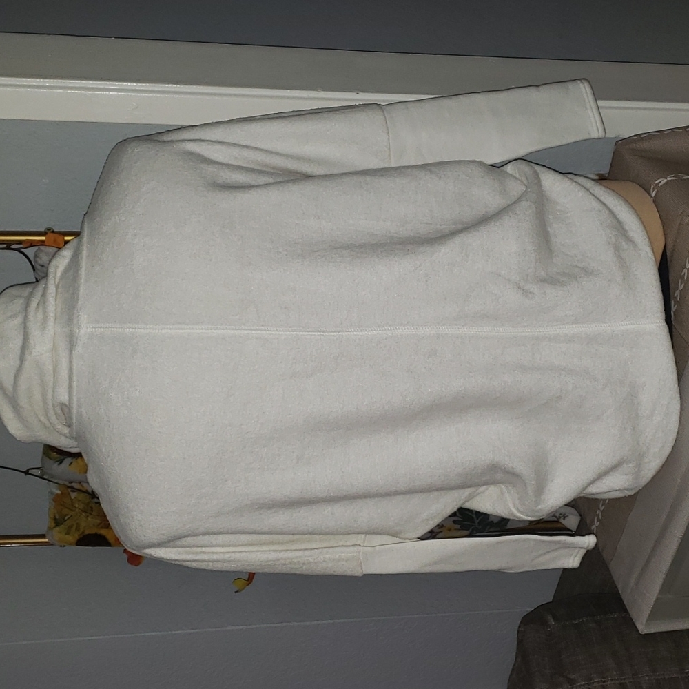 Turtle neck - Picture 4 of 5